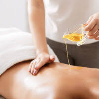 Oil Massage in Dubai